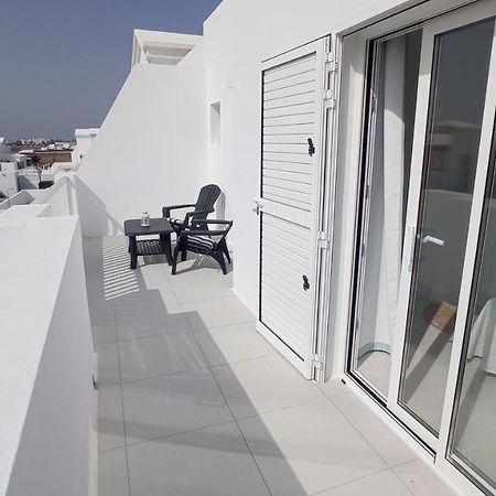 VILLA TRAFALGAR, magnífica casa en la costa ideal para familias que buscan tranquilidad Playa Blanca  Exterior foto