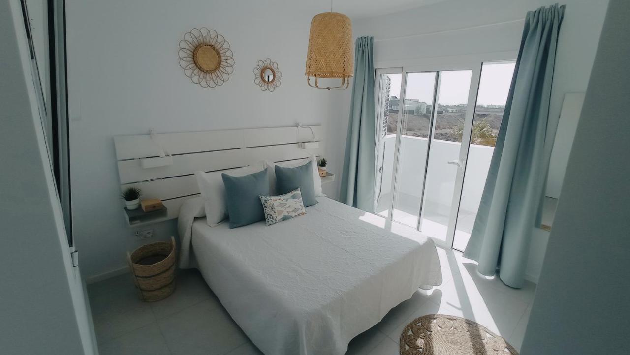 VILLA TRAFALGAR, magnífica casa en la costa ideal para familias que buscan tranquilidad Playa Blanca  Exterior foto