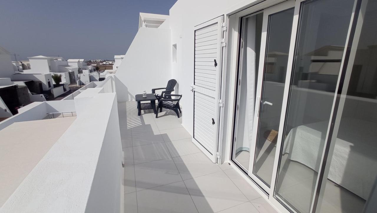 VILLA TRAFALGAR, magnífica casa en la costa ideal para familias que buscan tranquilidad Playa Blanca  Exterior foto