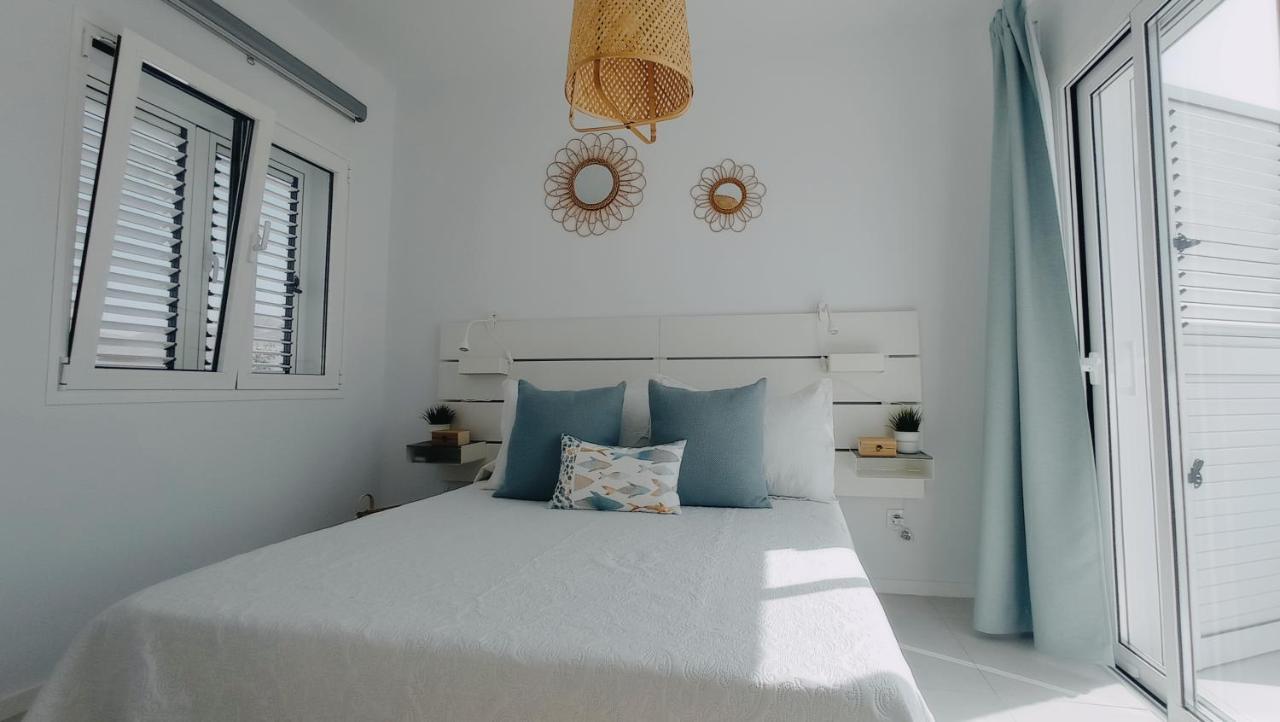 VILLA TRAFALGAR, magnífica casa en la costa ideal para familias que buscan tranquilidad Playa Blanca  Exterior foto
